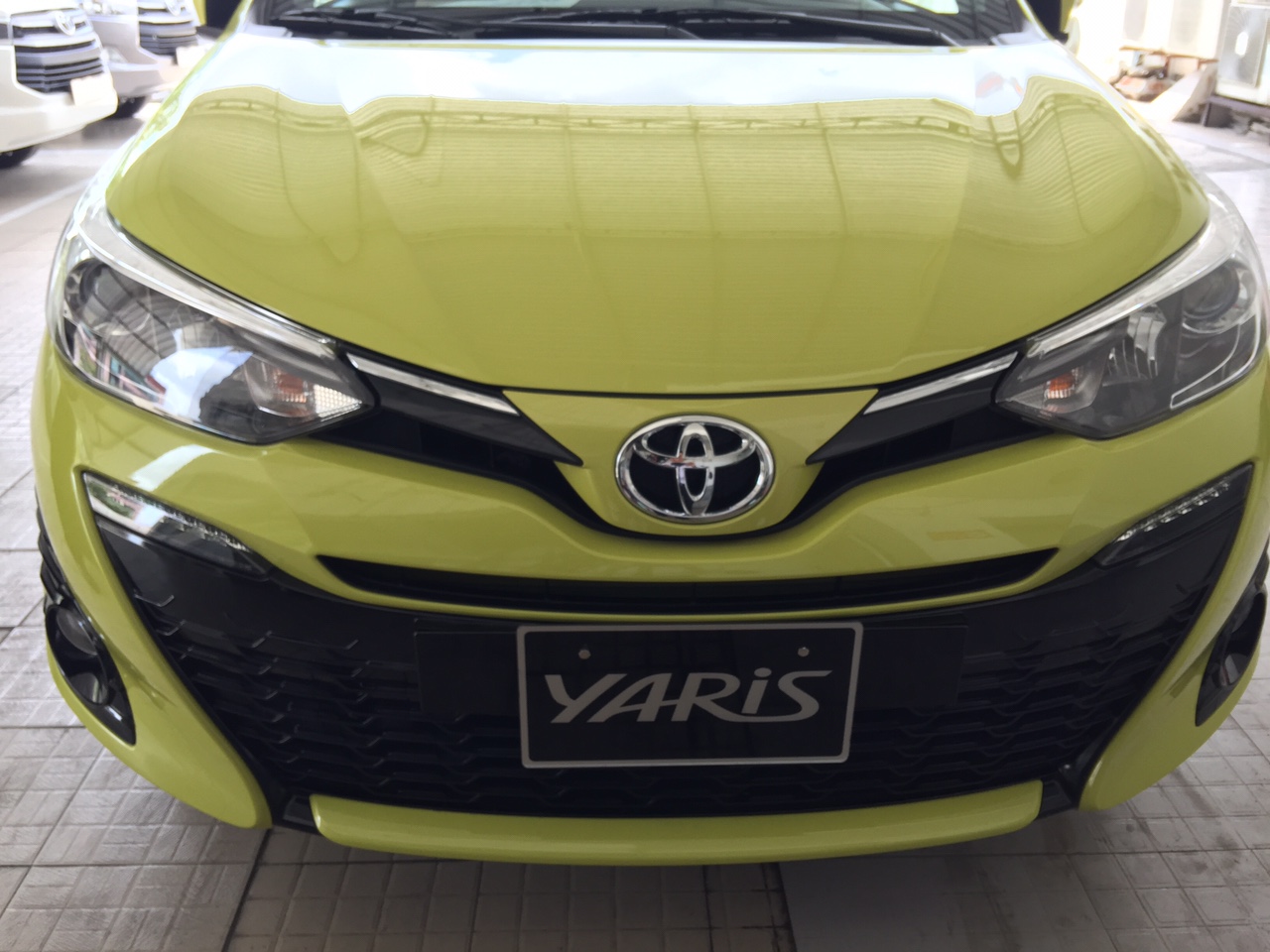 Toyota Yaris 2018 có giá 650 triệu đồng.