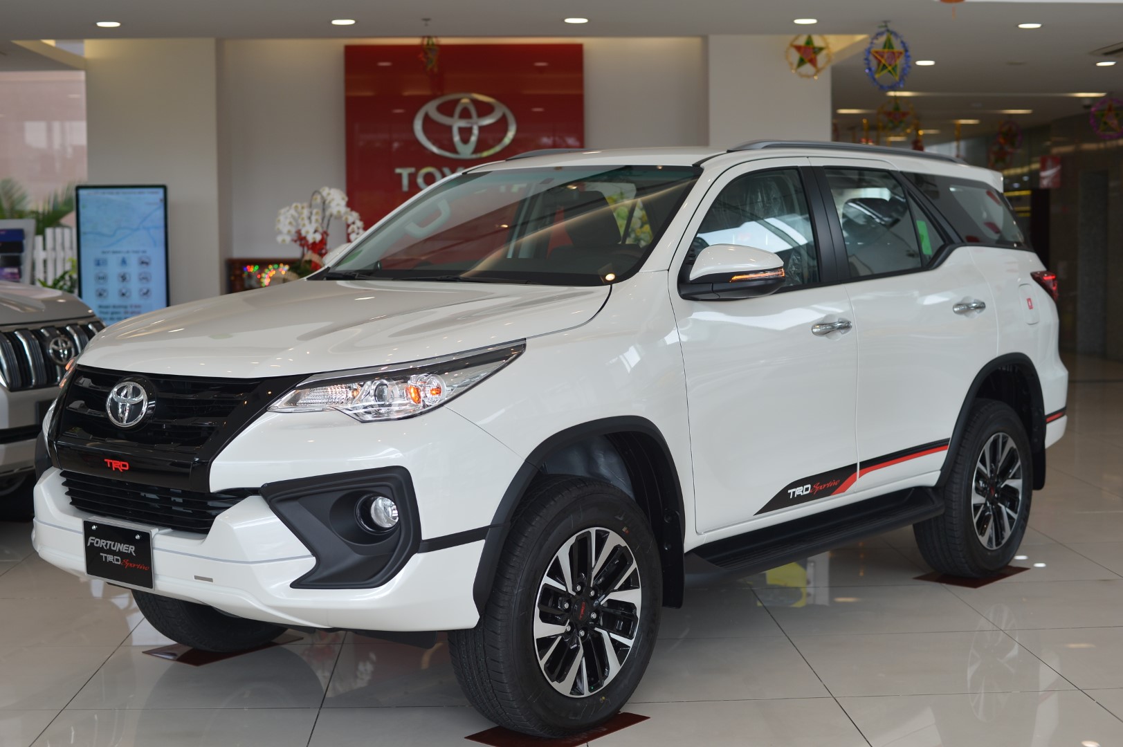 ÁO MỚI VUI TẾT CANH TÝ TAIJ TOYOTA BẾN THÀNH